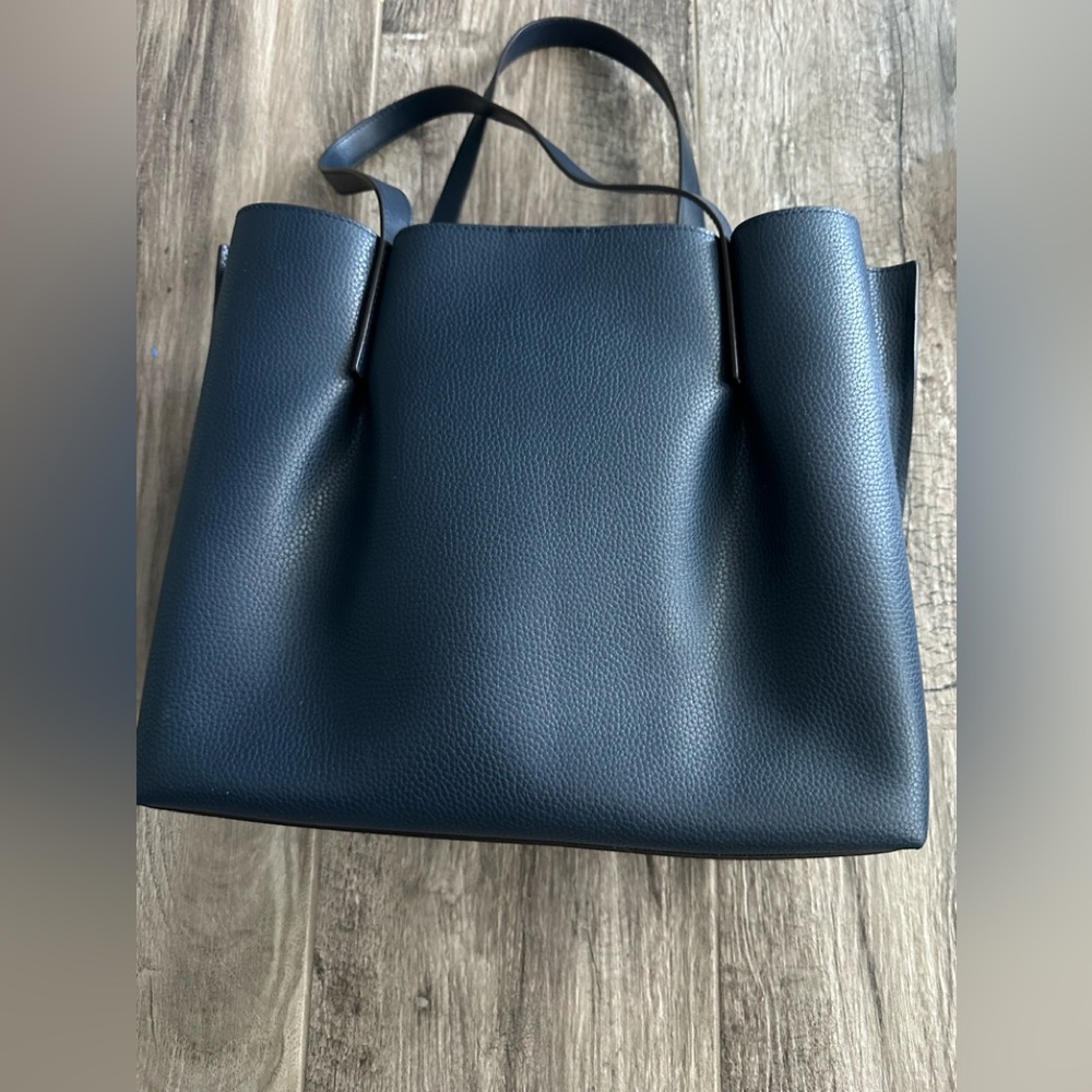 Michael Kors Navy Blue Tote Bag - Picture 3 of 9